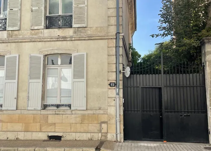 Hotel: Belle Fontaine